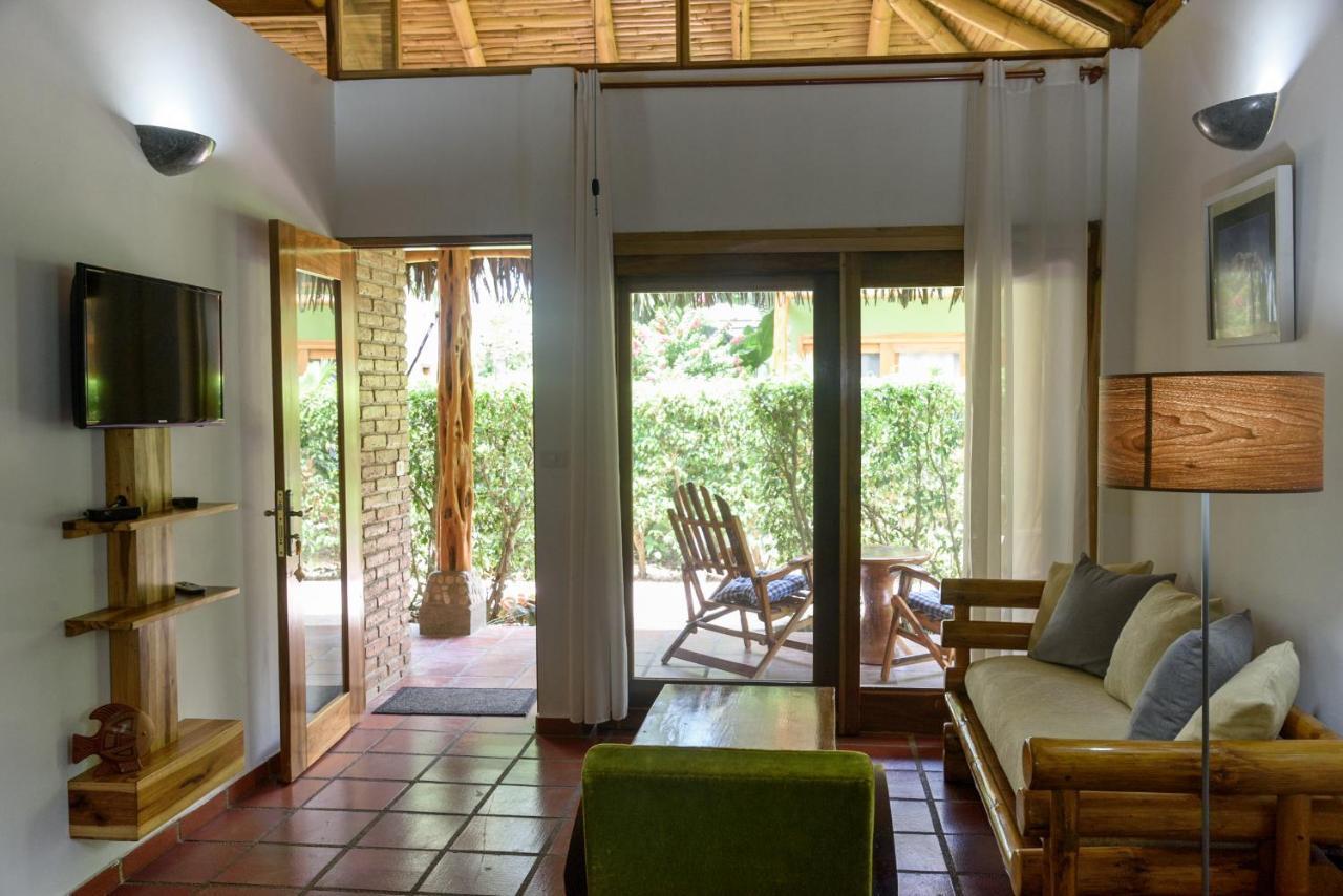 Nautilus Lodge Puerto López Exterior foto
